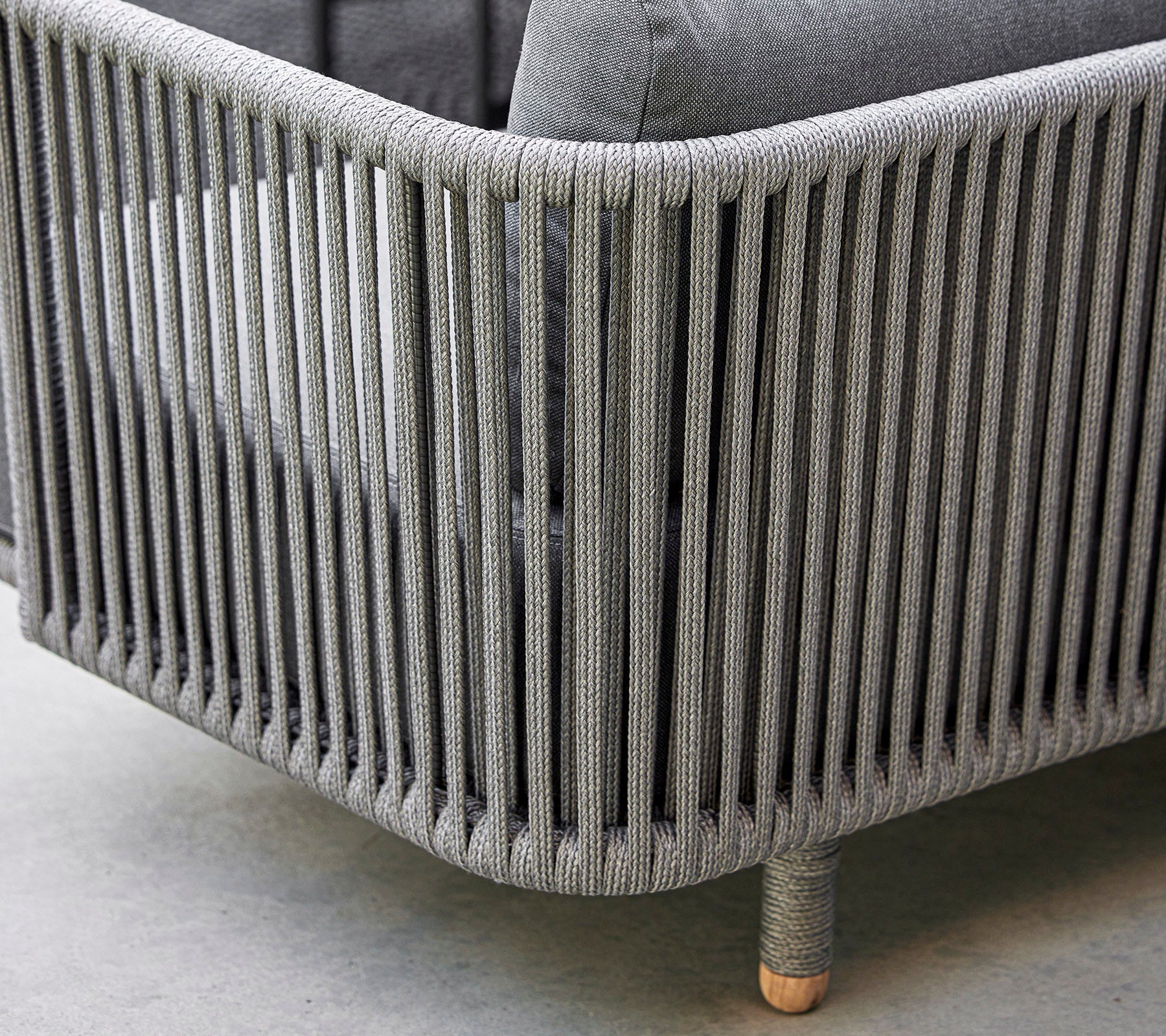 Cane-line Moments 3-Seater Sofa-Beaumonde