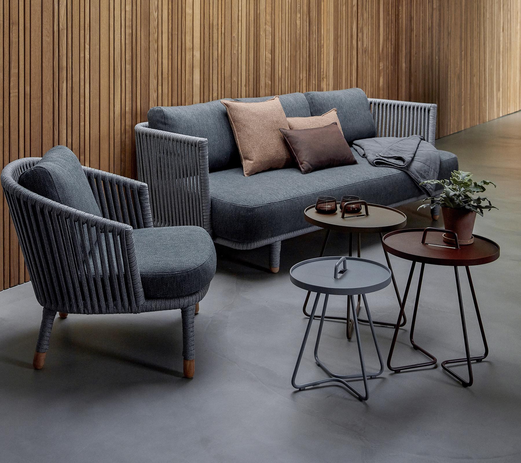 Moments 3-Seater Sofa Frame-Beaumonde