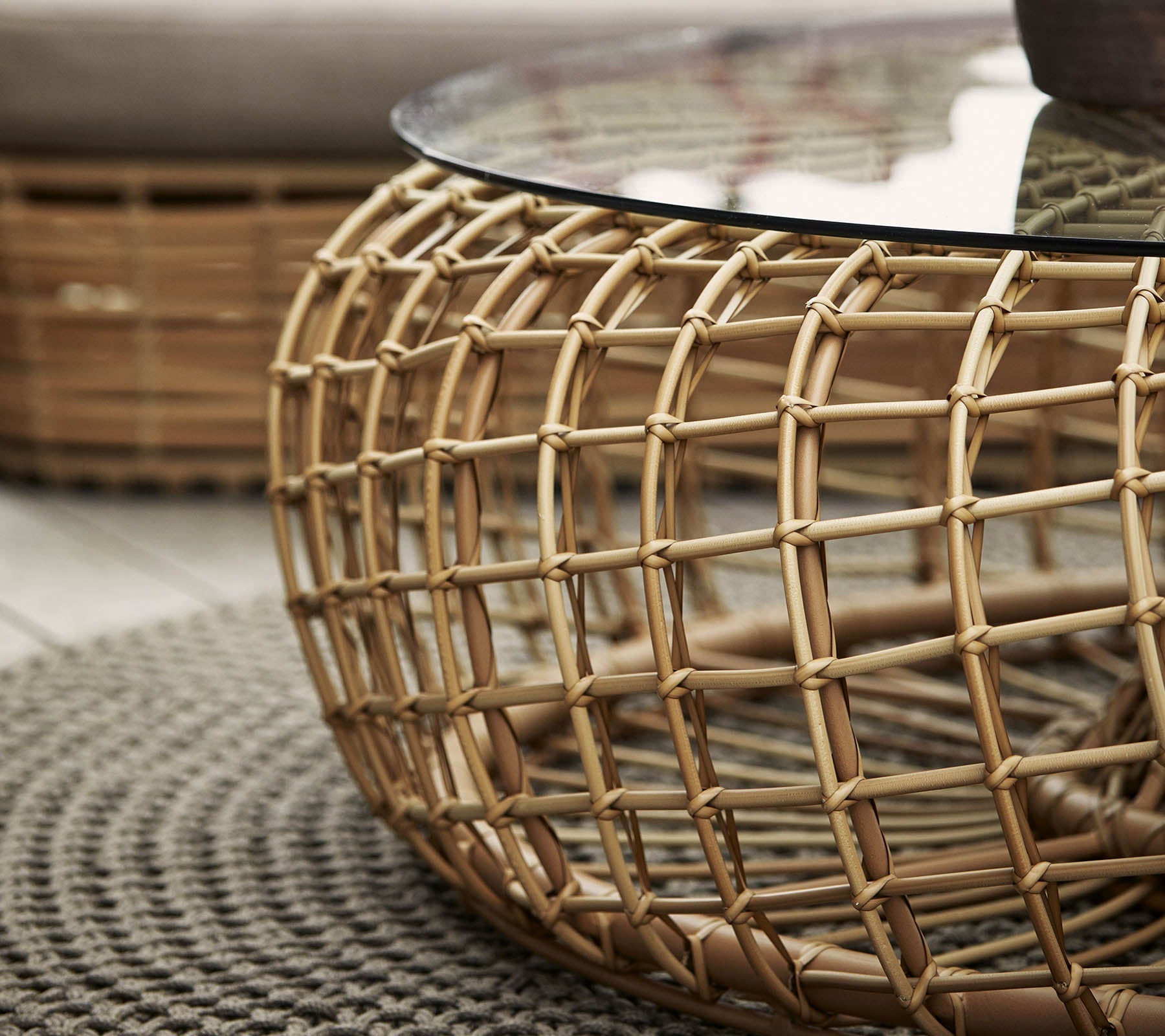Cane-line Nest Coffee Table/Footstool Large Outdoor-Beaumonde