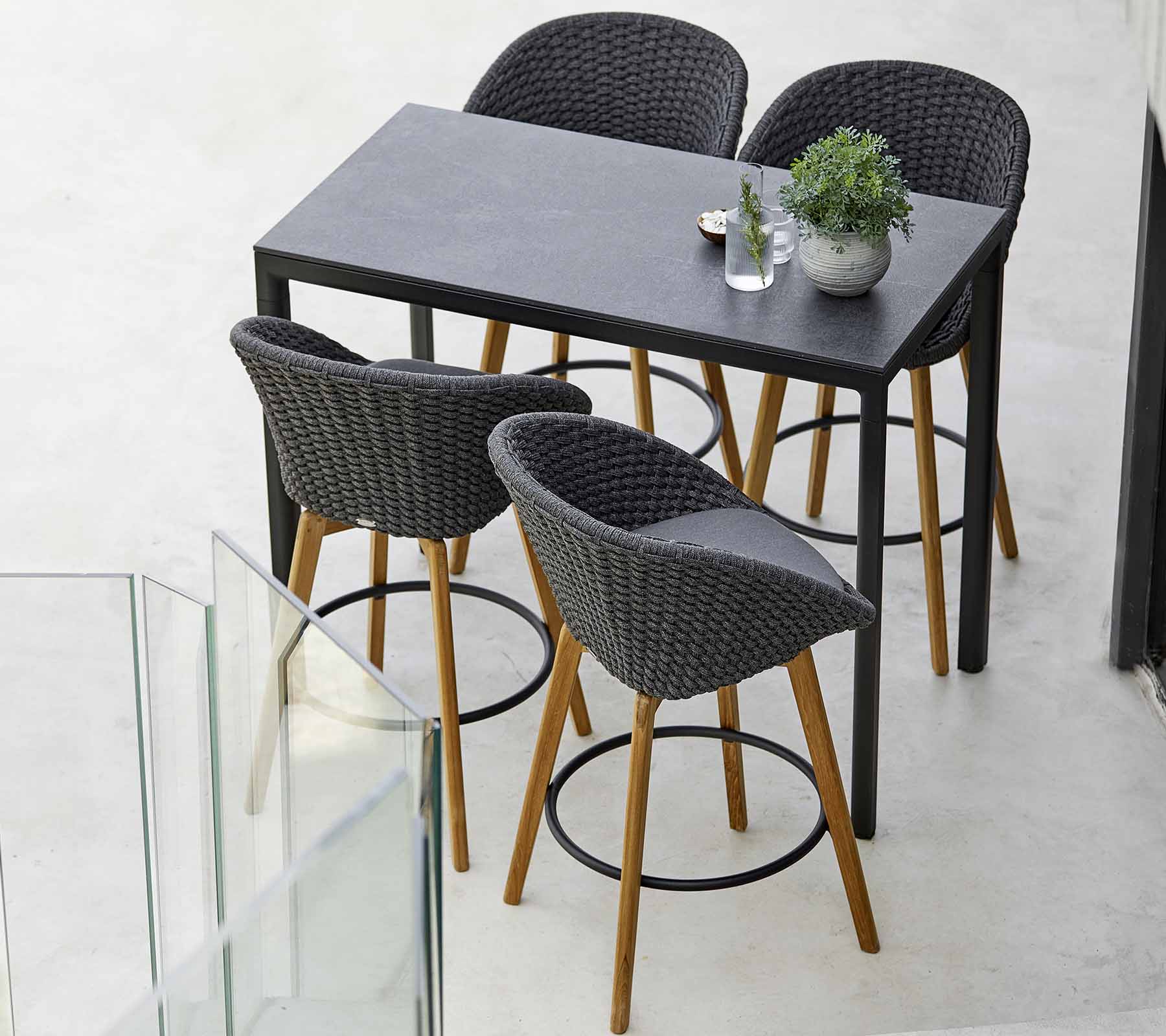 Cane-line Peacock Bar Chair with Teak Legs-Beaumonde