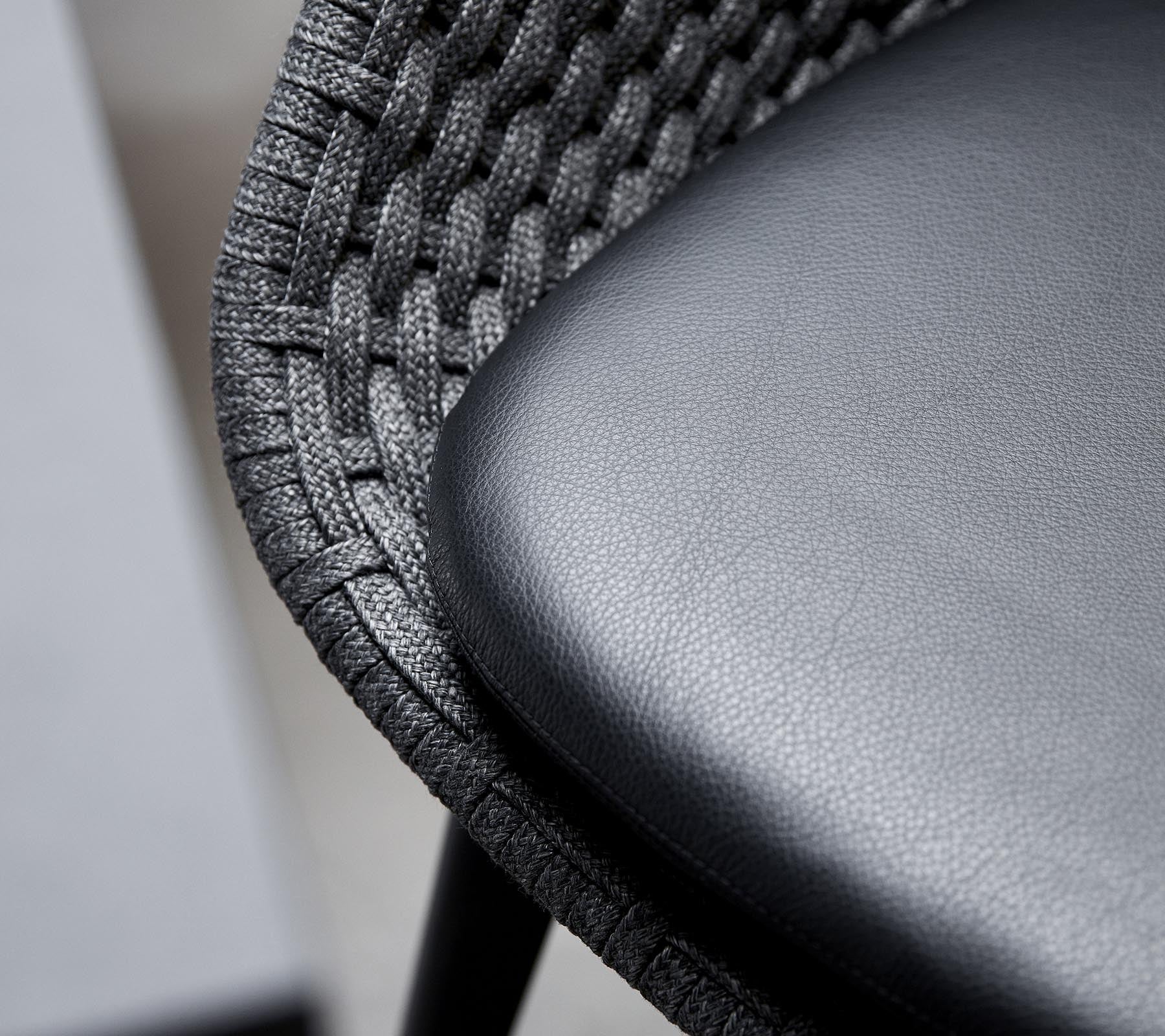 Cane-line Peacock Chair with Black Teak Legs Indoor-Beaumonde