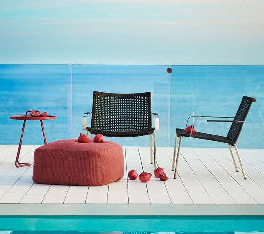 Cane-line Straw Lounge Chair, Stackable-Beaumonde