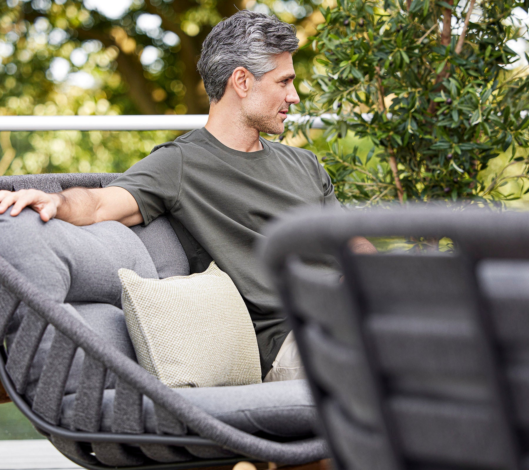 Cane-line Strington 2-Seater Sofa with Teak Base-Beaumonde