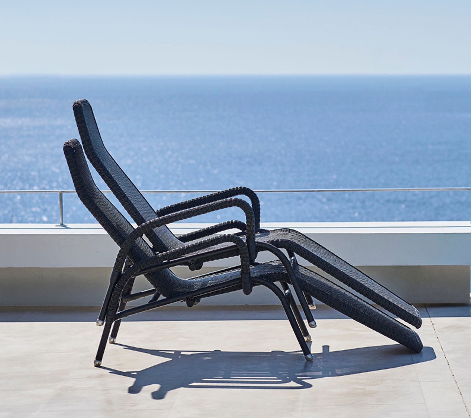 Cane-line Sunrise Sunchair, Stackable-Beaumonde