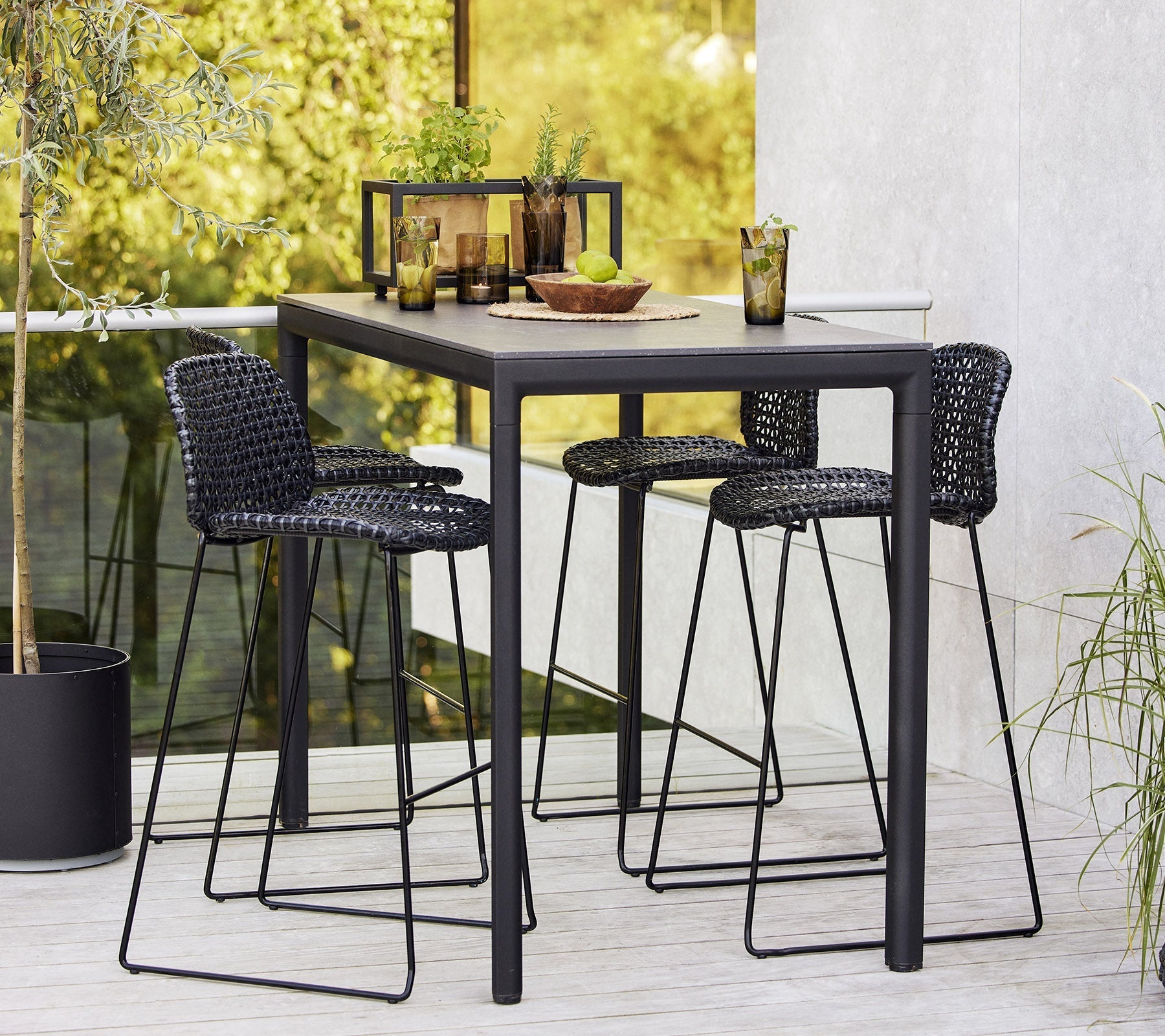 Cane-line Vibe Bar Chair, Stackable-Beaumonde