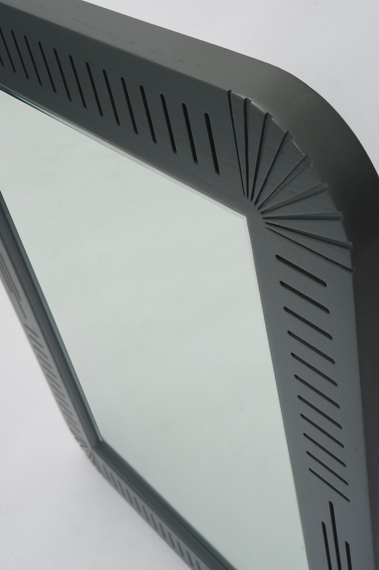 PR Home Cleopatra Mirror – Painted