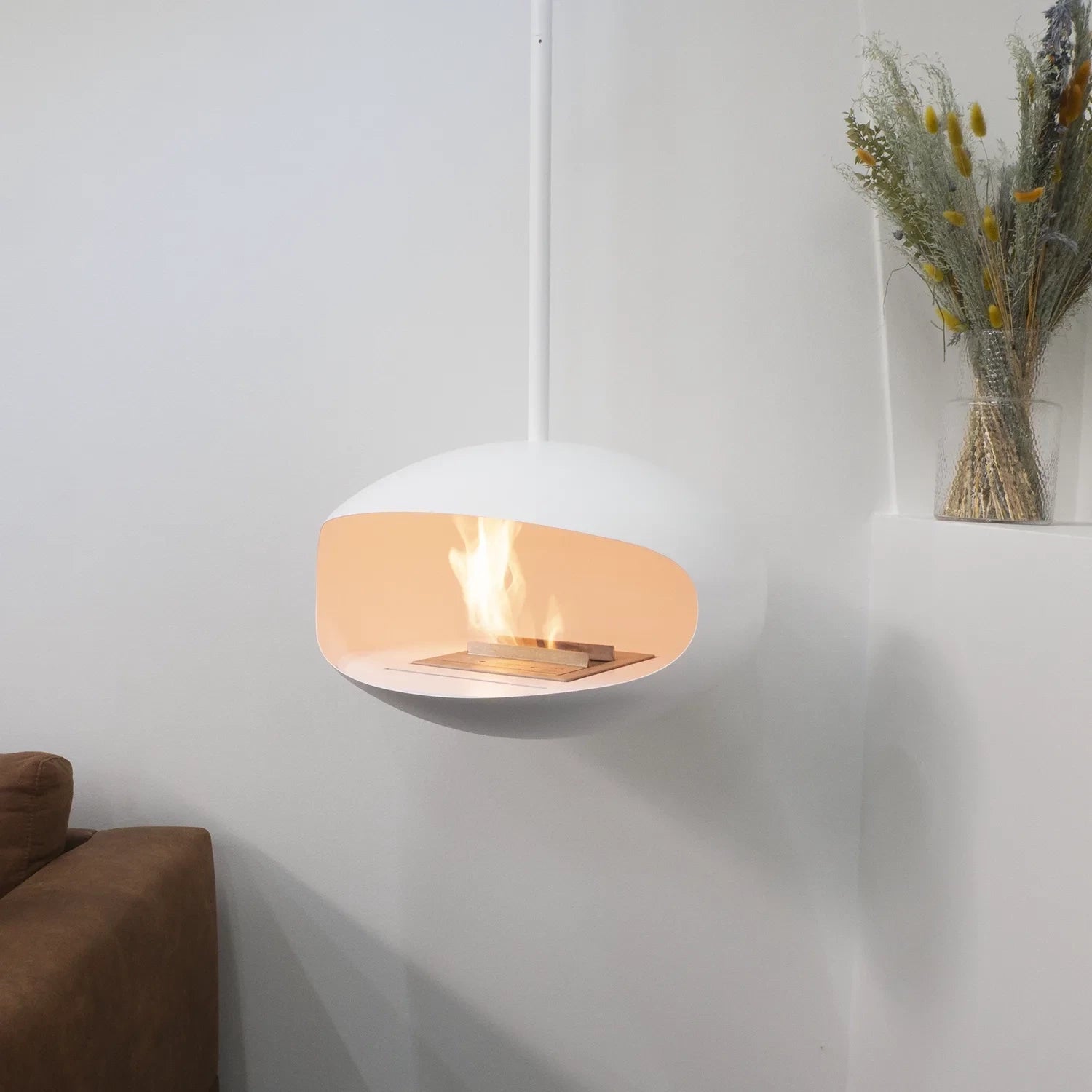 Cocoon Fires Cocoon Aeris - White with a White Pole