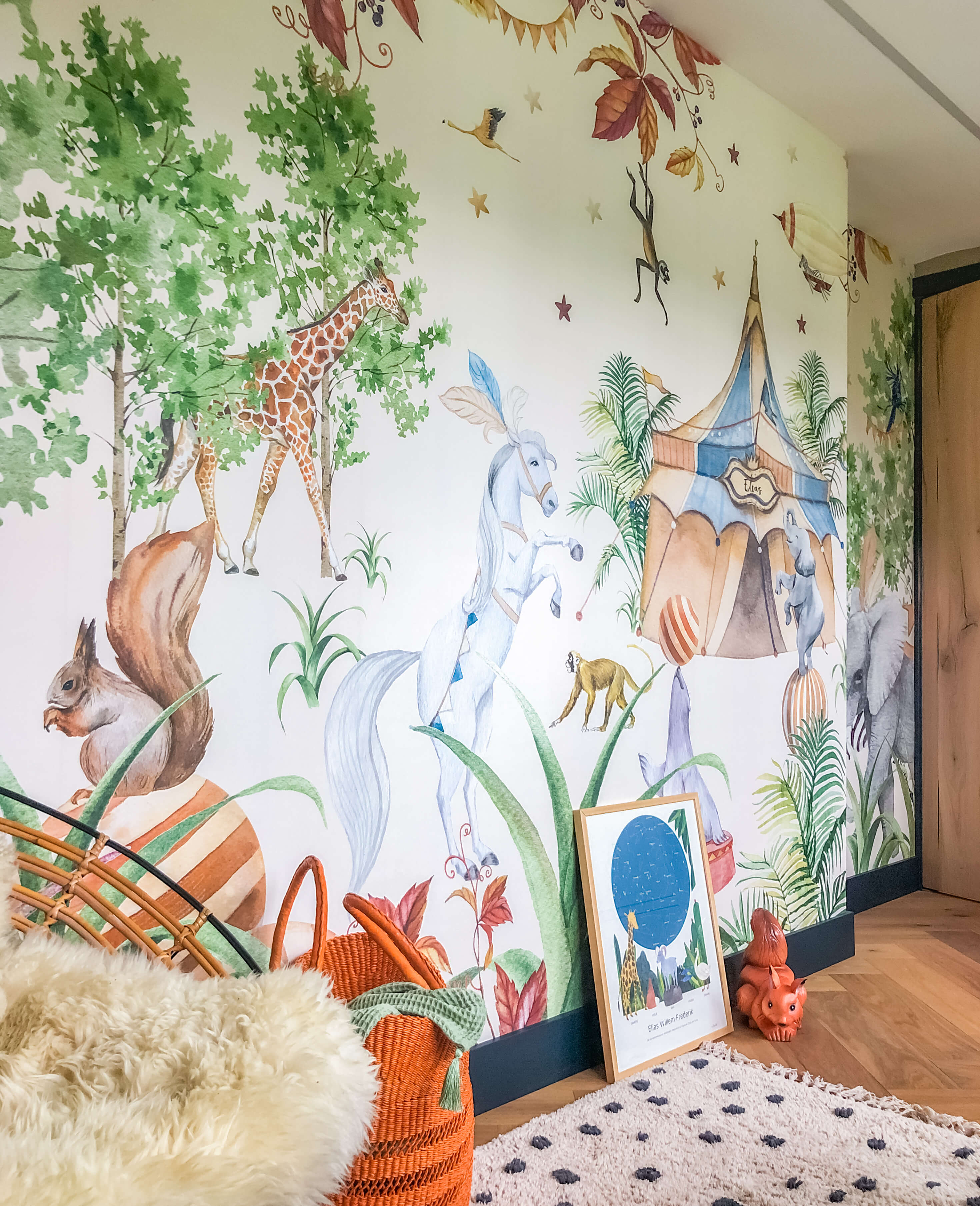 Creative Lab Amsterdam Elephant Setting Wallpaper Mural-Beaumonde