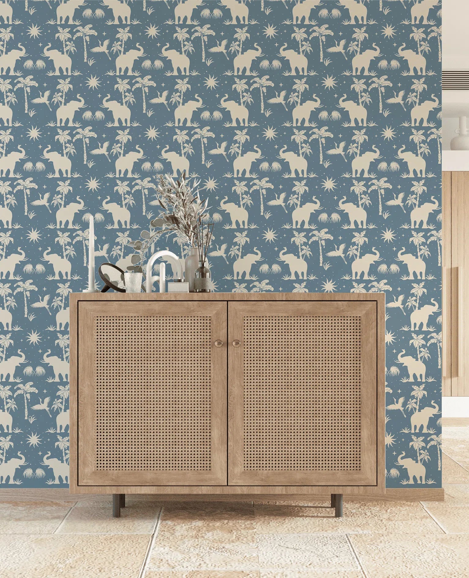 Creative Lab Amsterdam Generous Jungle Blue Wallpaper Circle Mural-Beaumonde