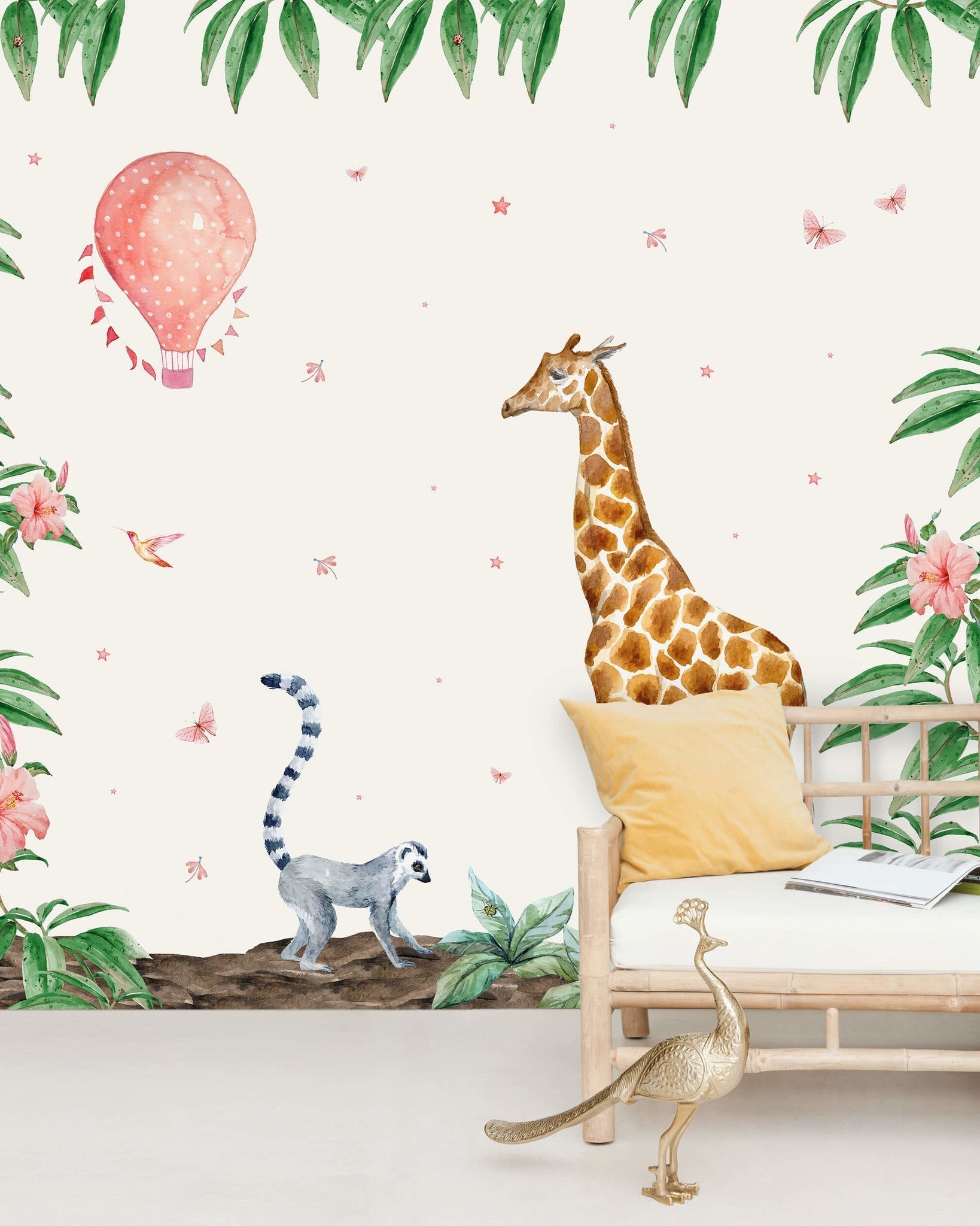 Creative Lab Amsterdam Giraffe Wallpaper Mural-Beaumonde