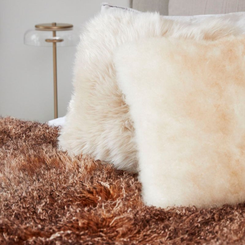 Natures Collection Throw of Curly Sheepskin