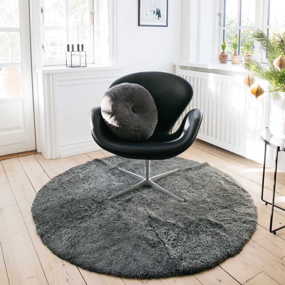 Natures Collection Short Wool Curly Sheepskin Design Rug | Ø140 cm