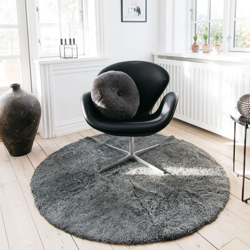 Natures Collection Short Wool Curly Sheepskin Design Rug | Ø140 cm
