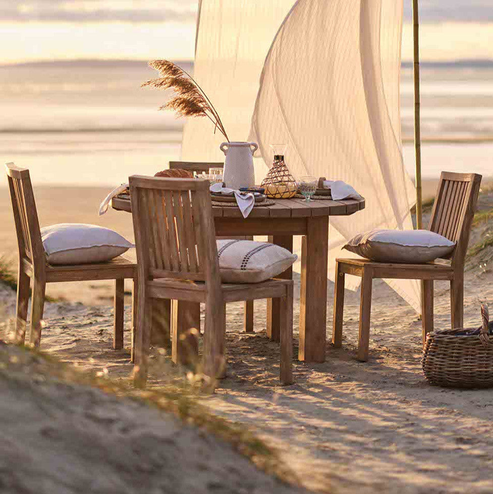 Garden Trading Porthallow Round Dining Table-Beaumonde