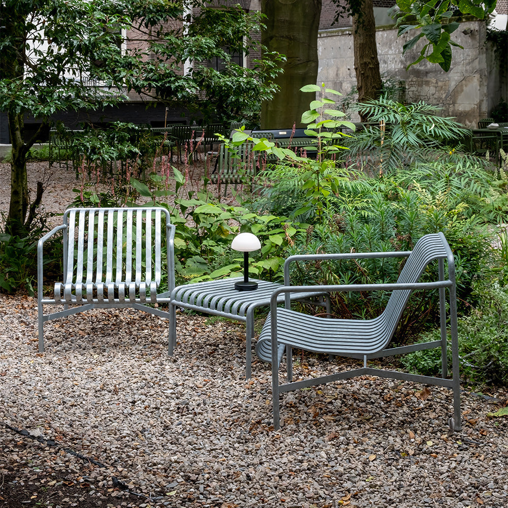 Humble Bug Rechargeable Table Light Black / Frosted - Beaumonde outdoor lamp lifestyle