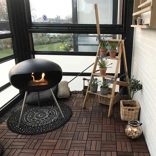 Cocoon Fires Terra - Matte Black with Steel Legs