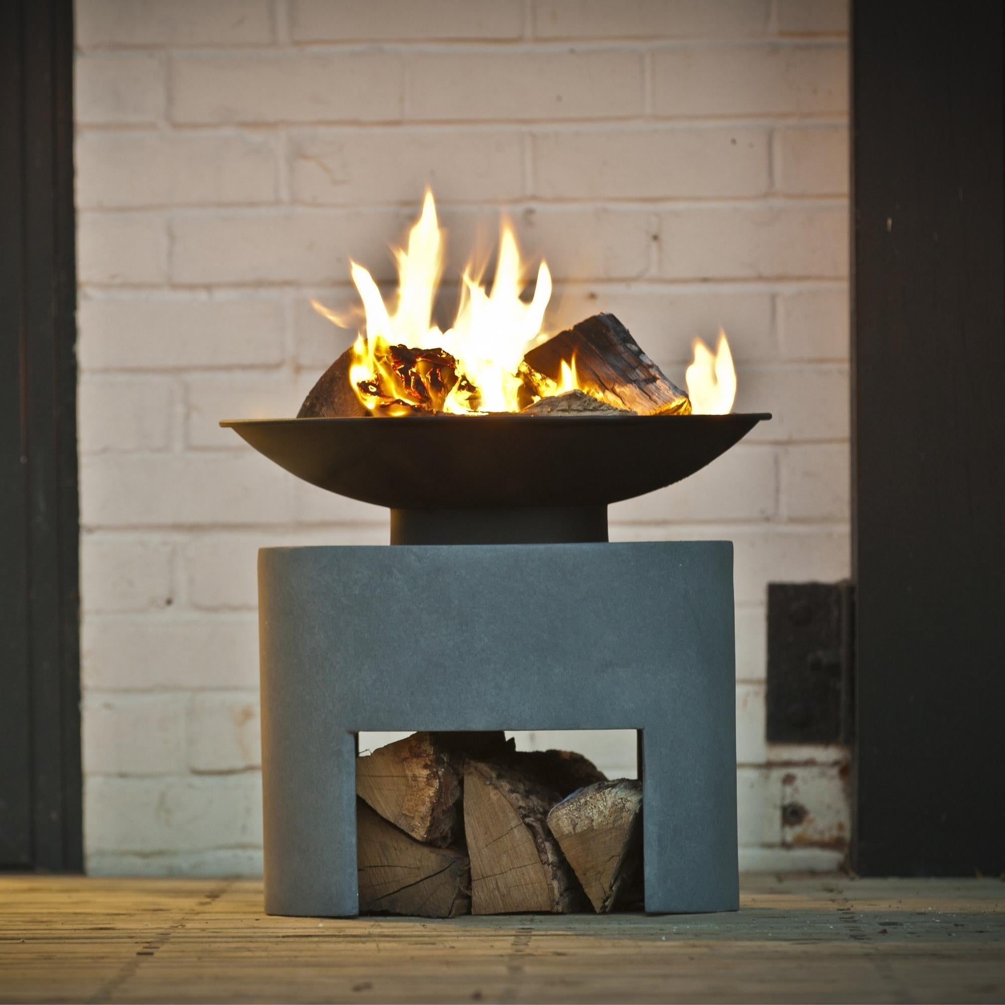 Ivyline Fire Pit & Oval Console Cement-Beaumonde