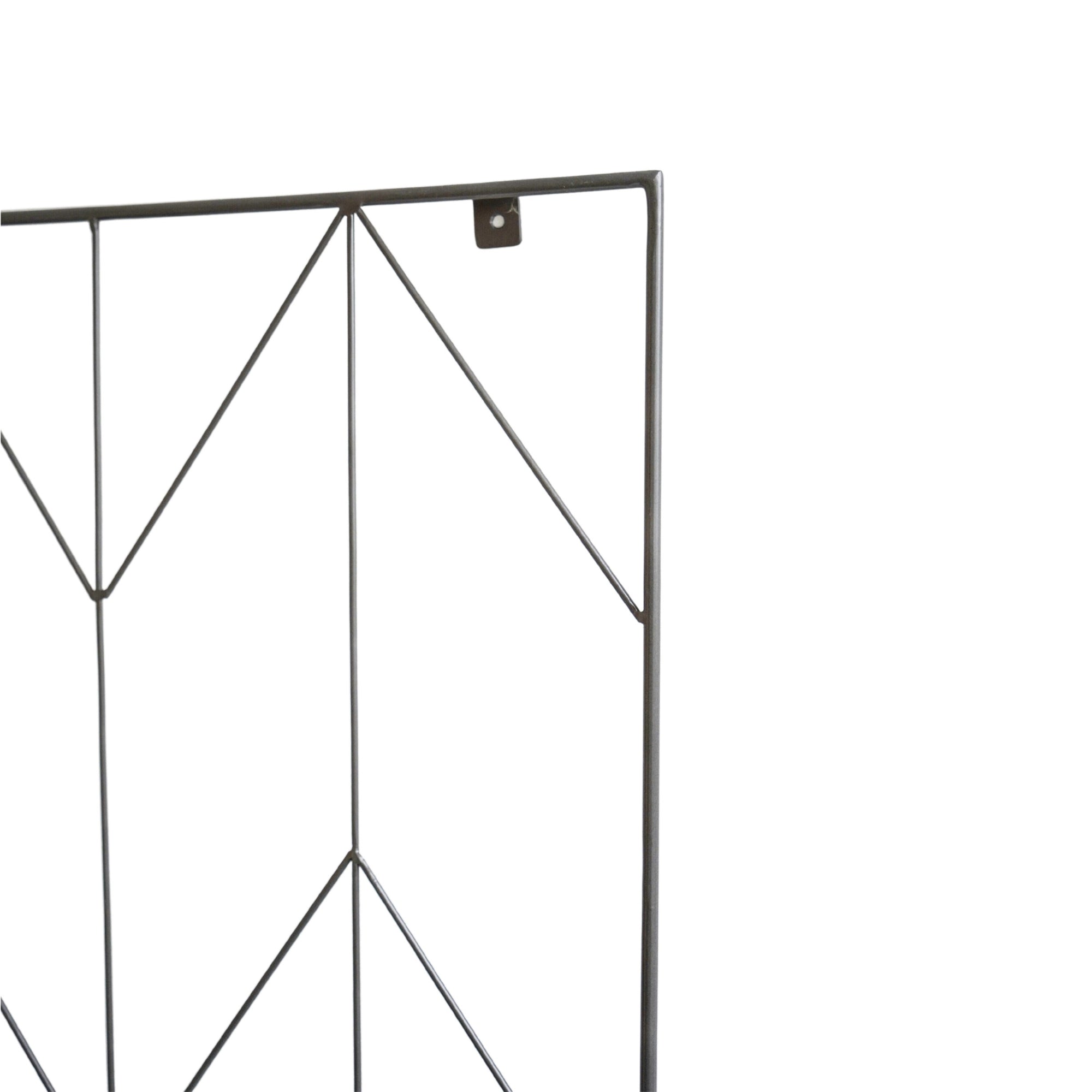 Ivyline Herringbone Garden Wall Trellis-Beaumonde