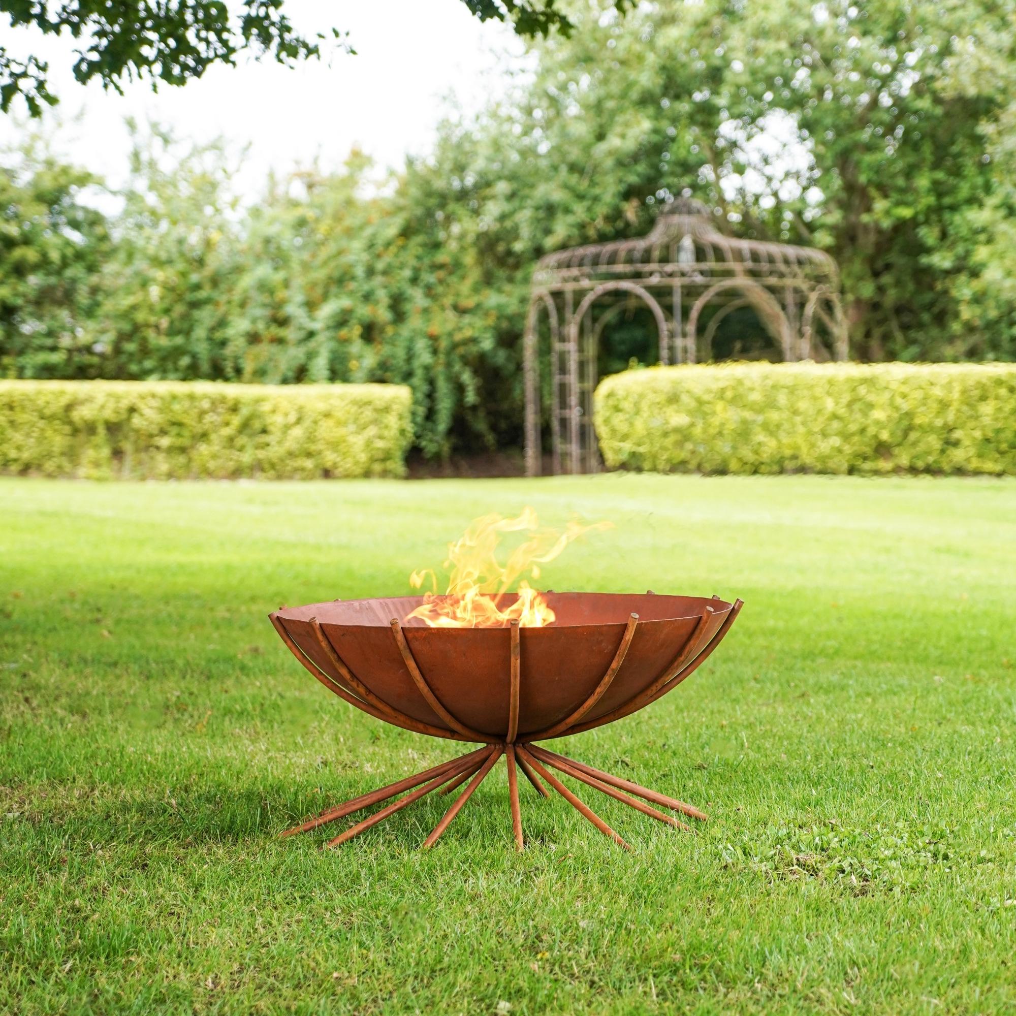Ivyline Outdoor Metal Dakota Fire Pit-Beaumonde