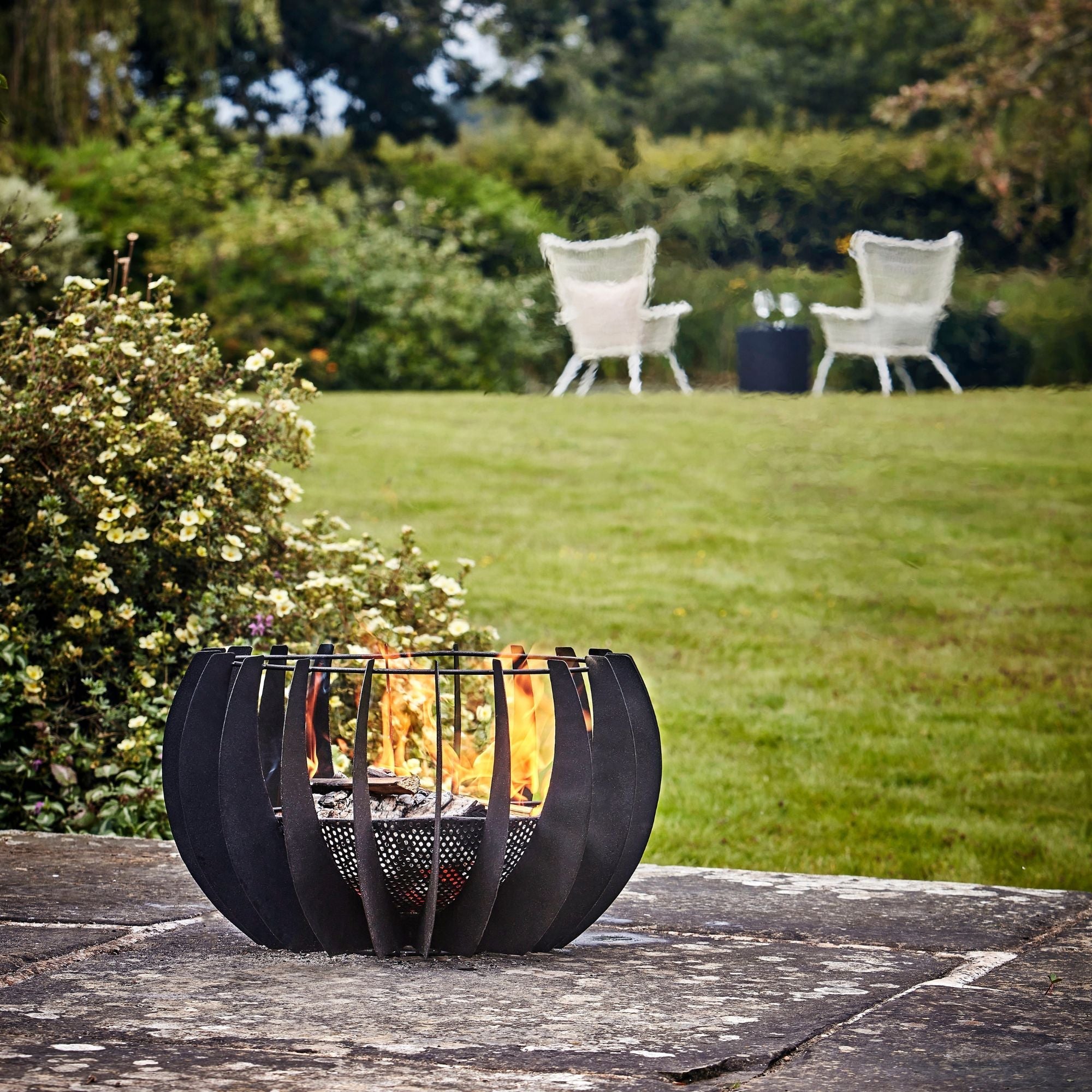 Ivyline Outdoor Solis Fire Pit-Beaumonde