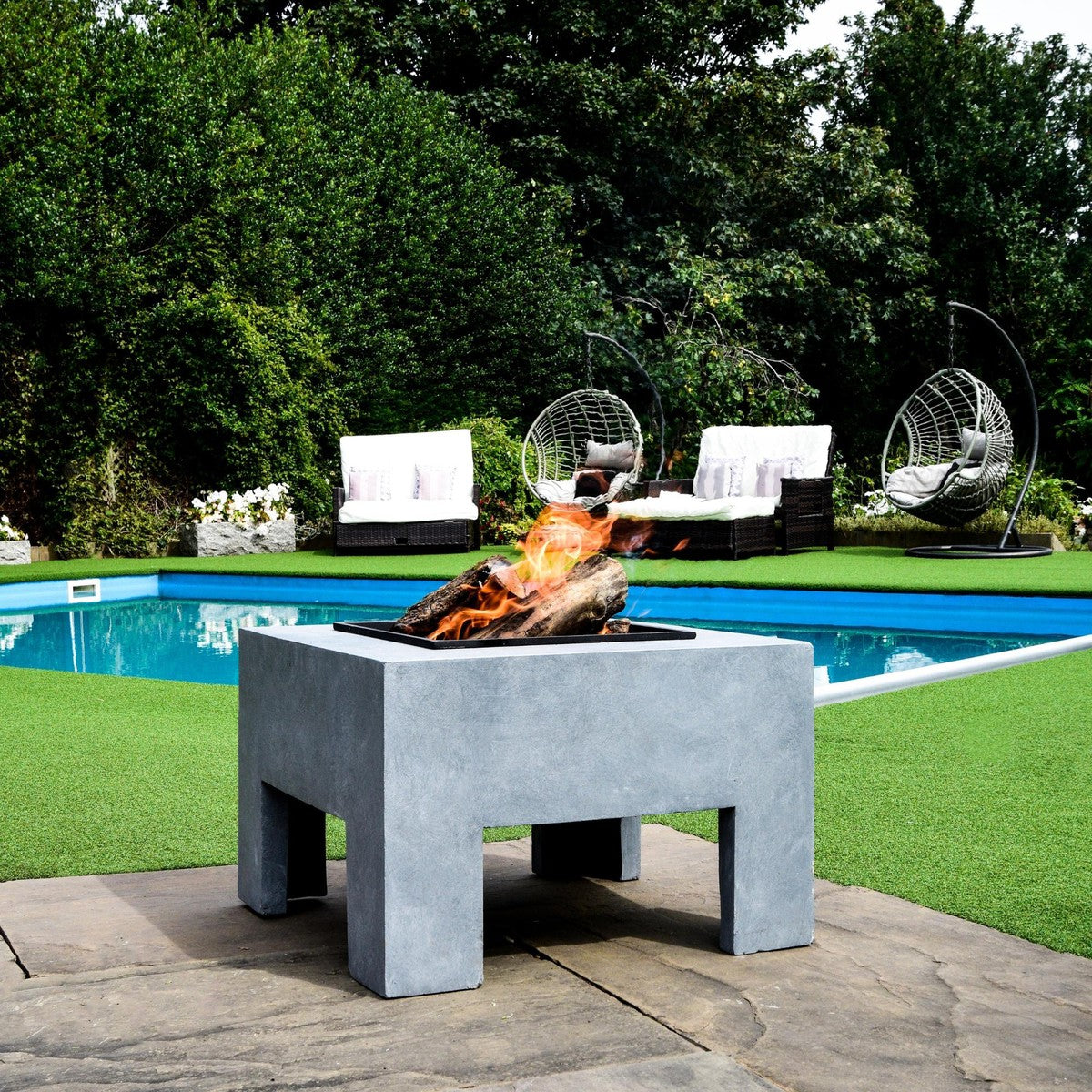 Ivyline Square Fire Pit & Square Console-Beaumonde