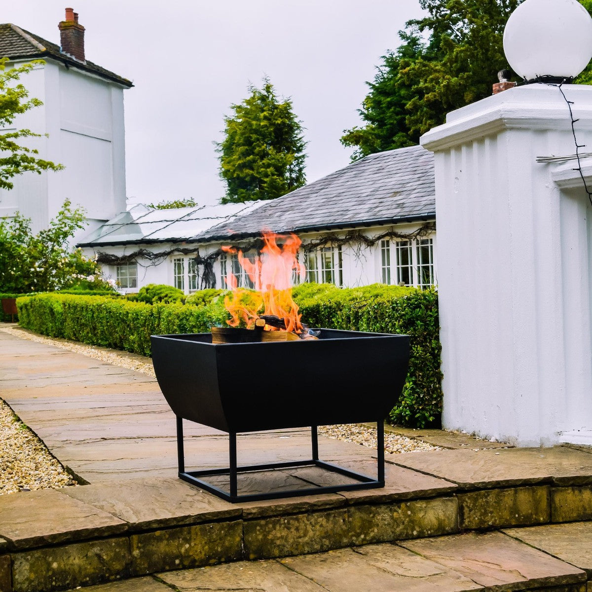 Ivyline Outdoor Windermere Firebowl Fire Pit