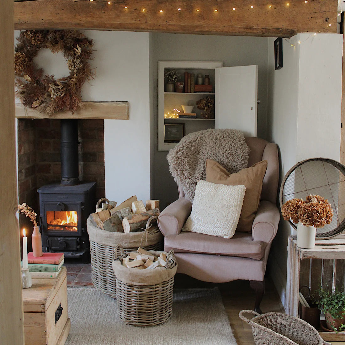 Ivyline Wicker Log Basket Round Lined