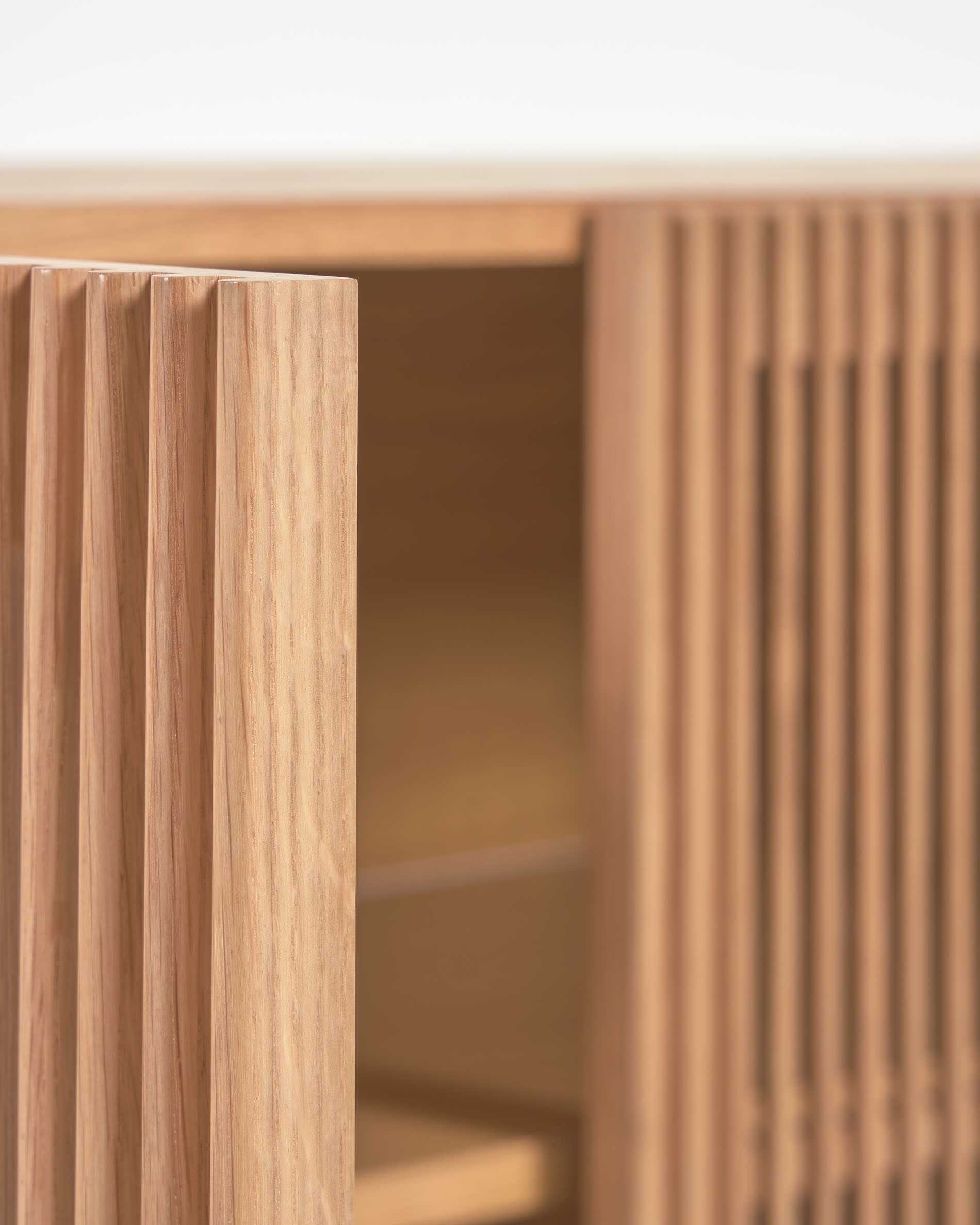 Kave Home Beyla Oak Side Board-Beaumonde