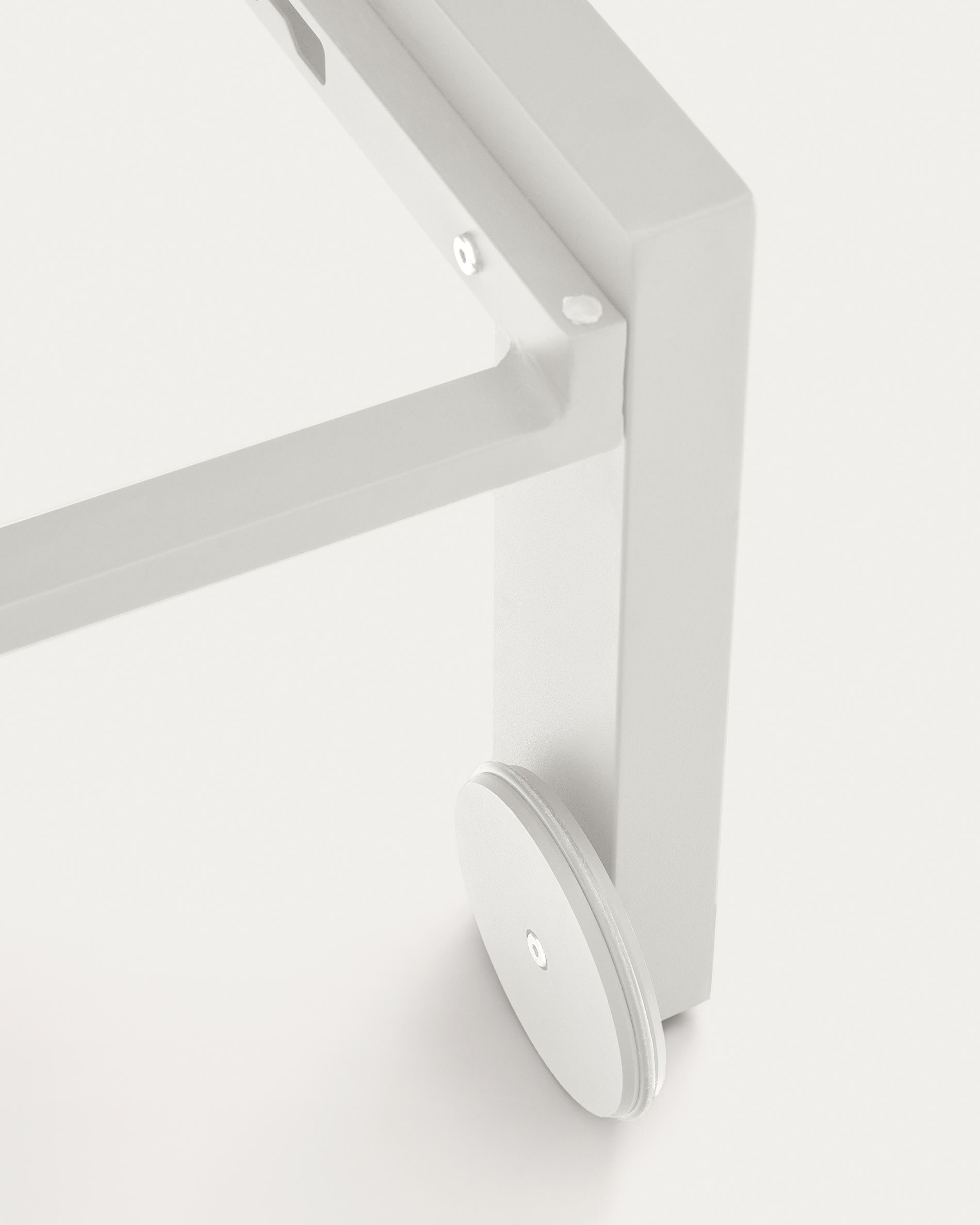 Kave Home Canutells Aluminium Sun Lounger-Beaumonde