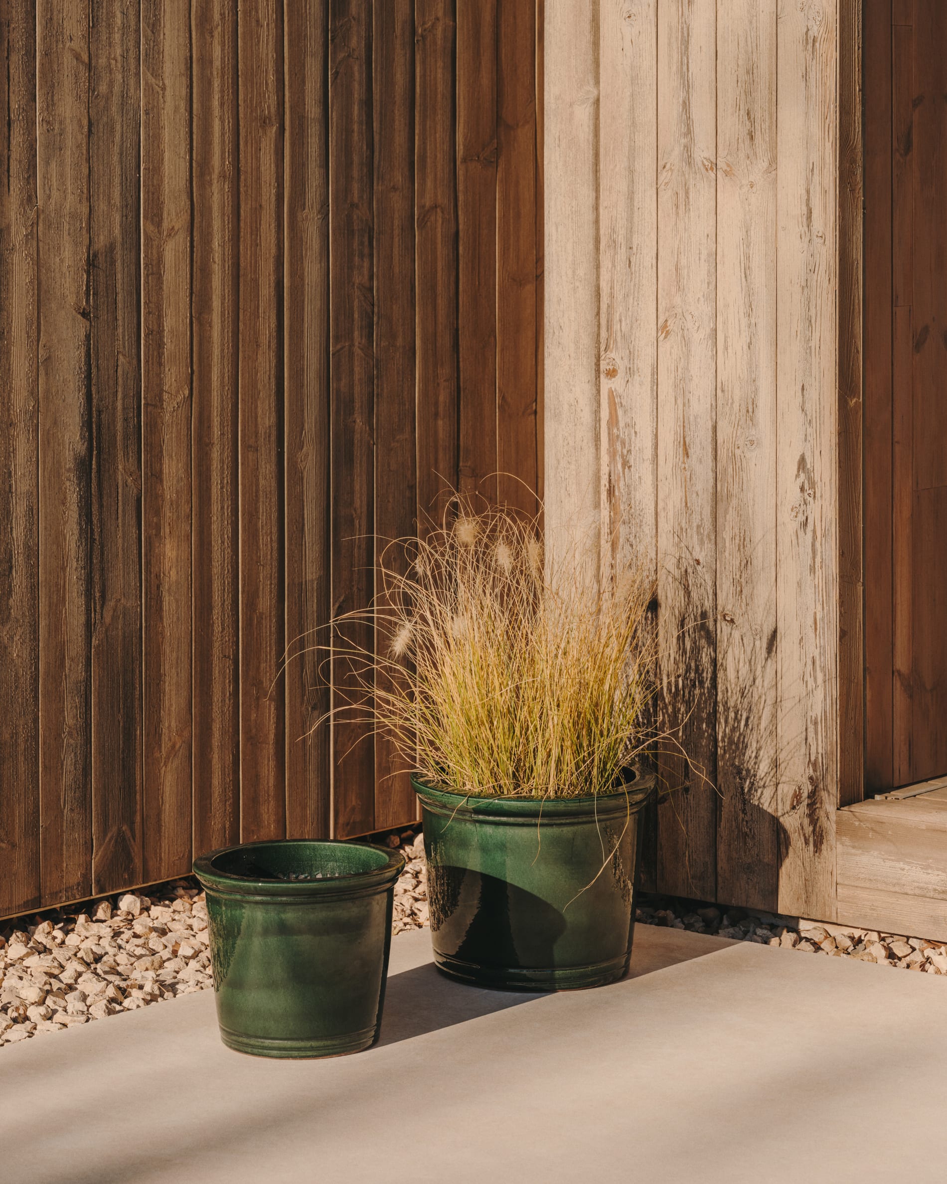 Kave Home Presili Set of 2 Terracotta Plant Pots-Beaumonde