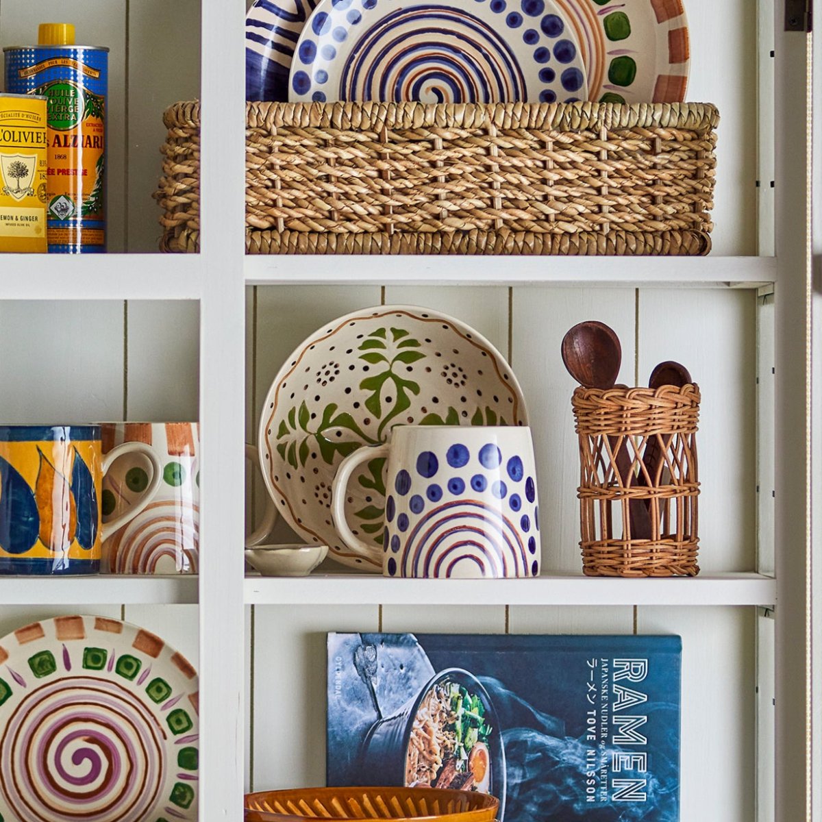 Bloomingville Shama Orange Stoneware Mug Lifestyle 82060441