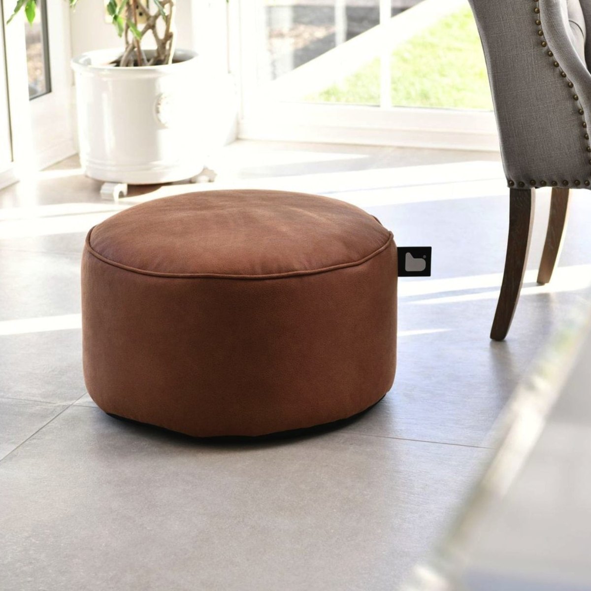 Extreme Lounging Luxury B-Pouffe Faux Leather