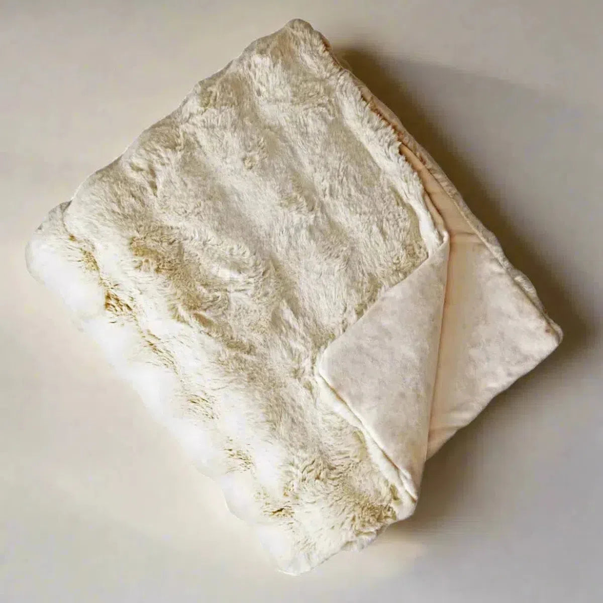 Malini Raffles Throw In Natural-Beaumonde