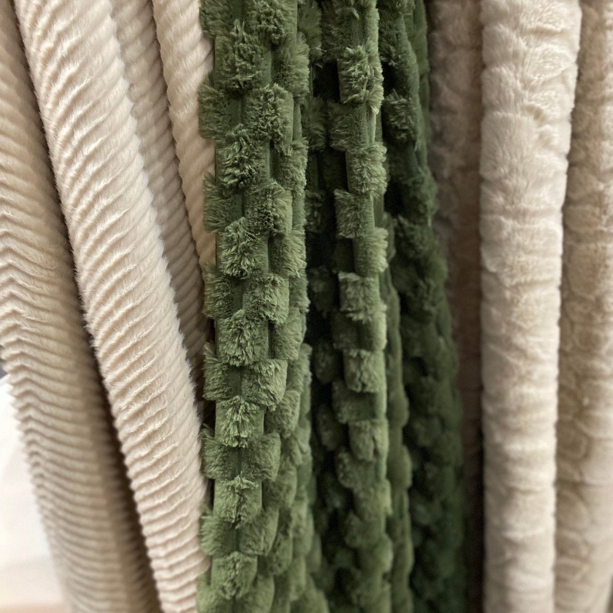 Malini Tamanna Cream Throw-Beaumonde