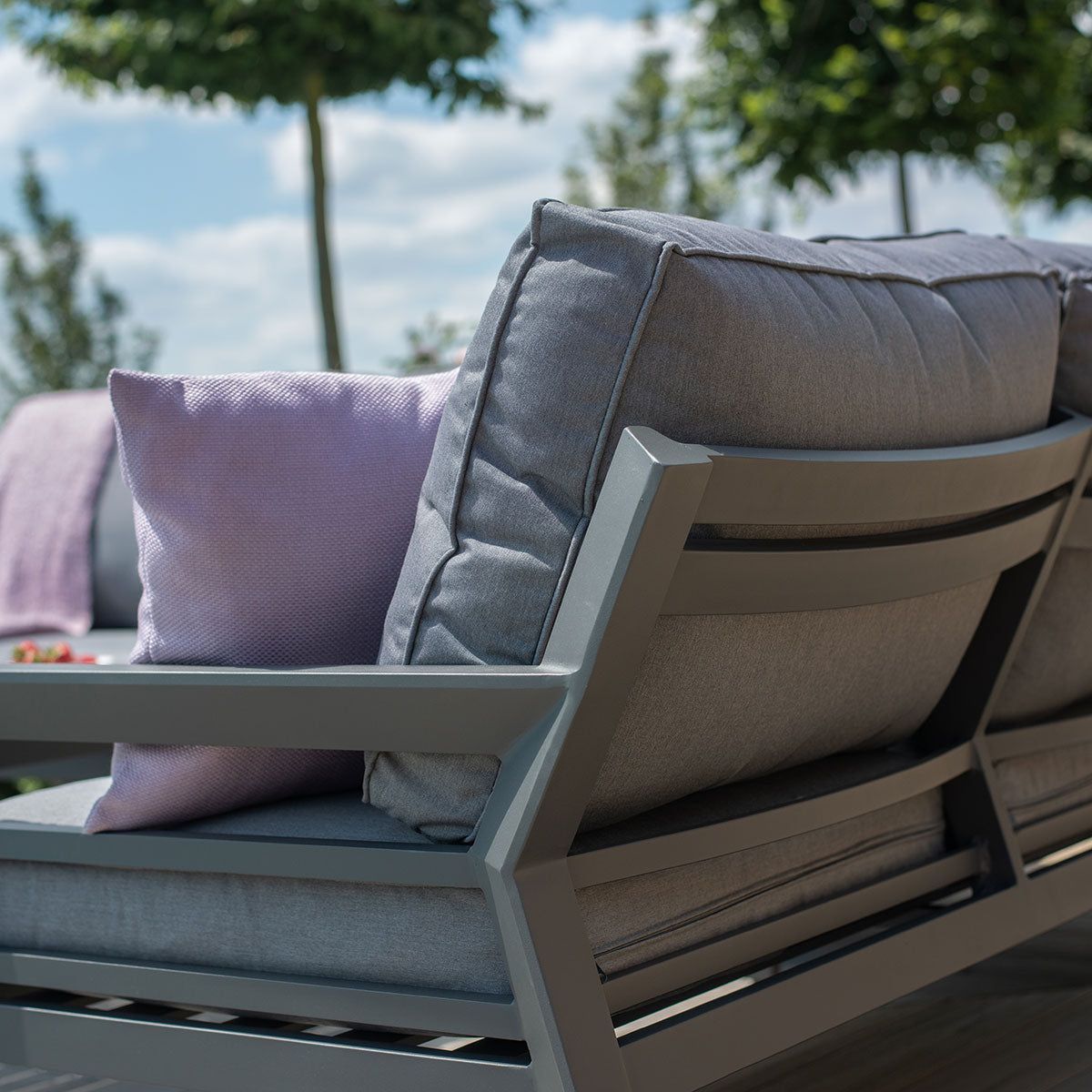 Maze New York Corner Sofa Set