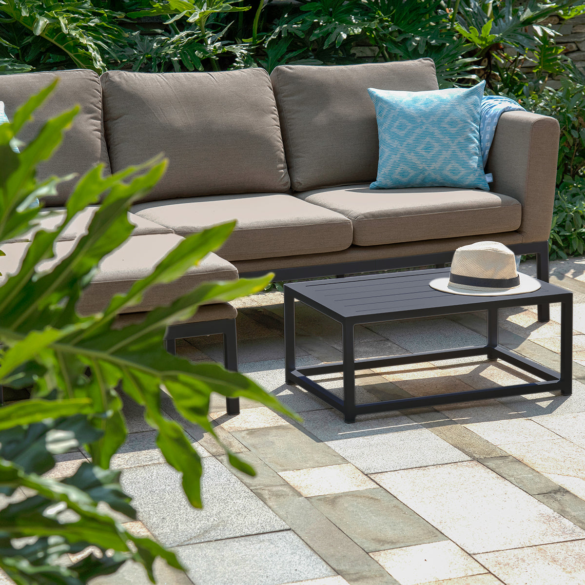 Maze Pulse Chaise Sofa Set-Beaumonde