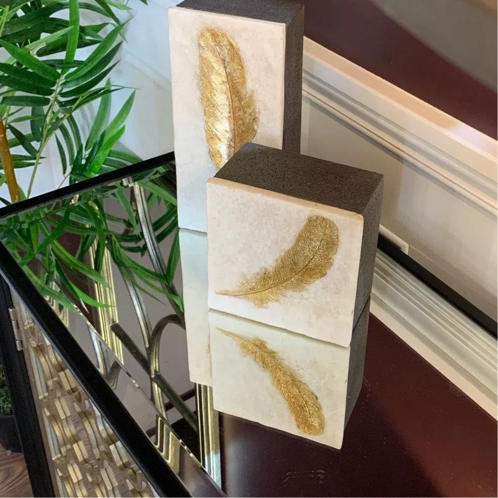 Mindy Brownes Feather Box-Beaumonde