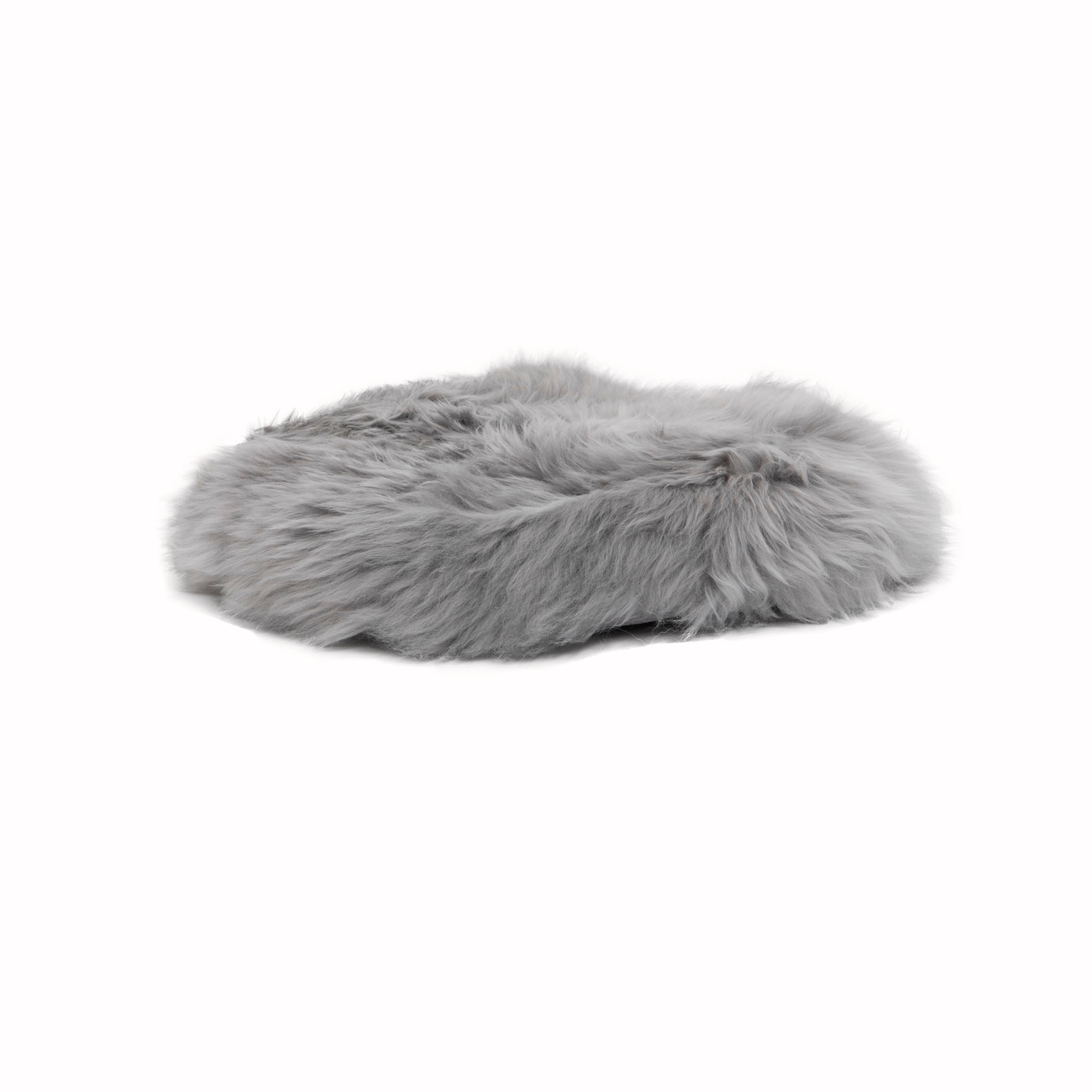 Native Home Round Sheepskin Chair Pad-Beaumonde