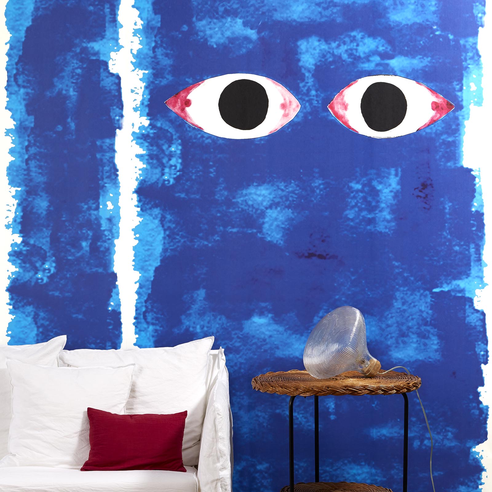 NLXL Blue Eyes Wallpaper-Beaumonde