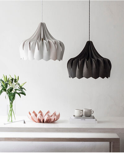 Pilke Pioni Large Pendant Lamp-Beaumonde