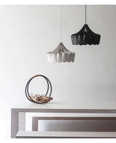 Pilke Pioni Small Pendant Lamp-Beaumonde