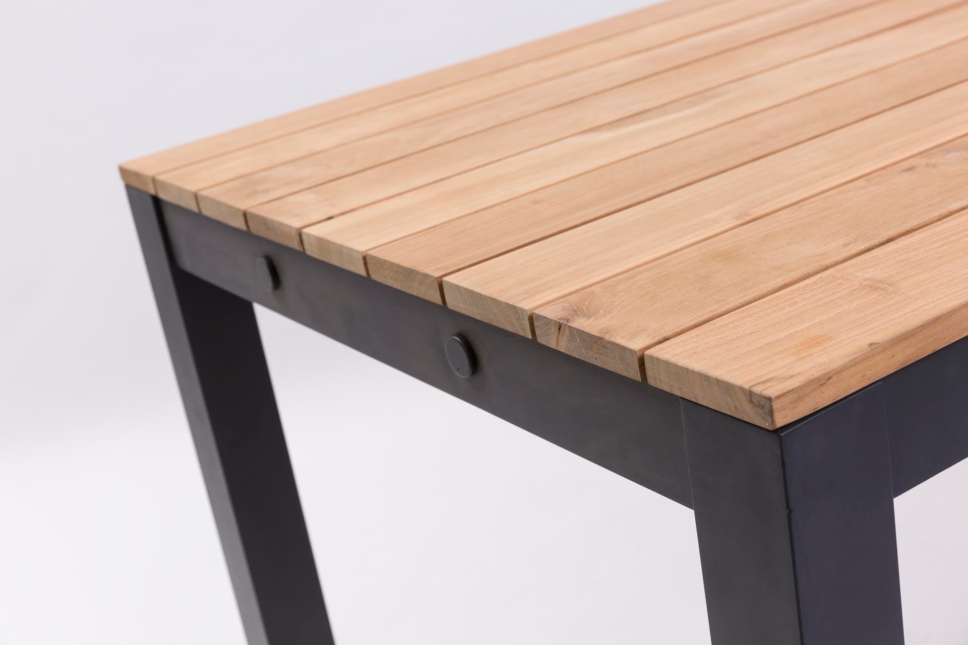 PR Home Reclaim Outdoor Dining Table – Anthracite / Teak