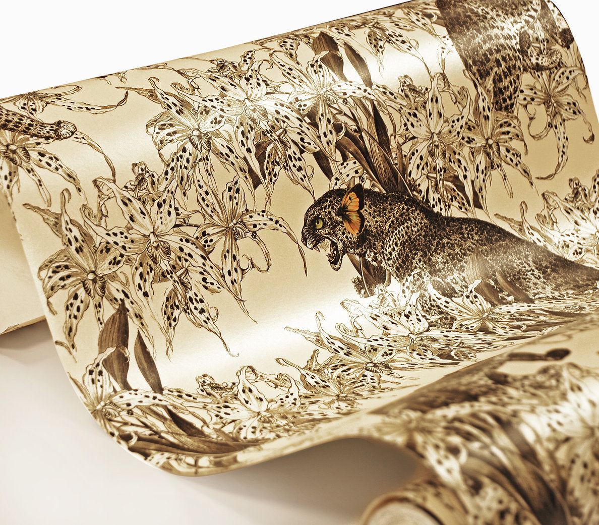 Santorus Wallpaper - Leopard's Prowl - Cumin-Santorus-Beaumonde
