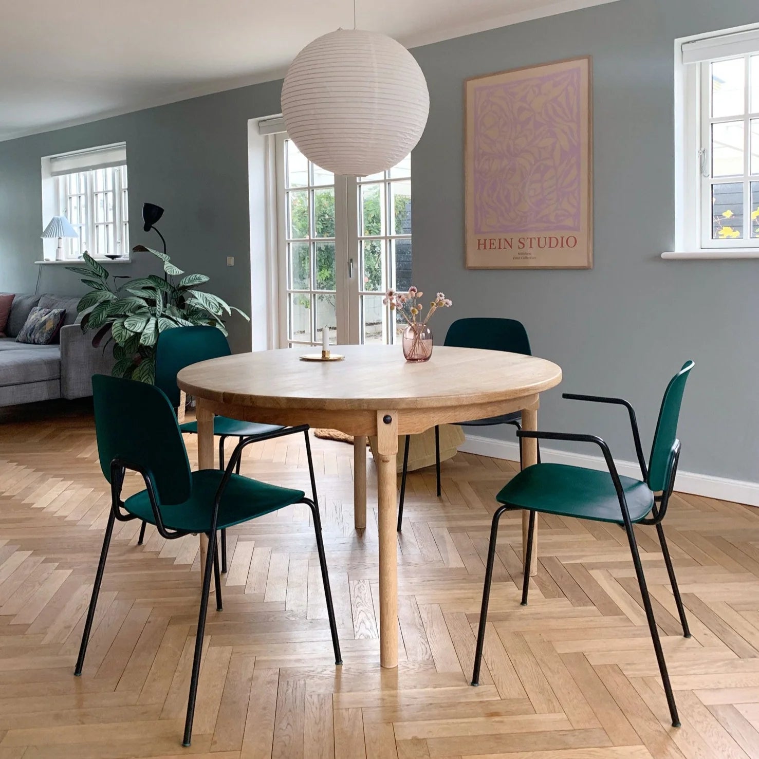 Wehlers R.U.M. Armrest Chair - Fisherman's Green-Beaumonde