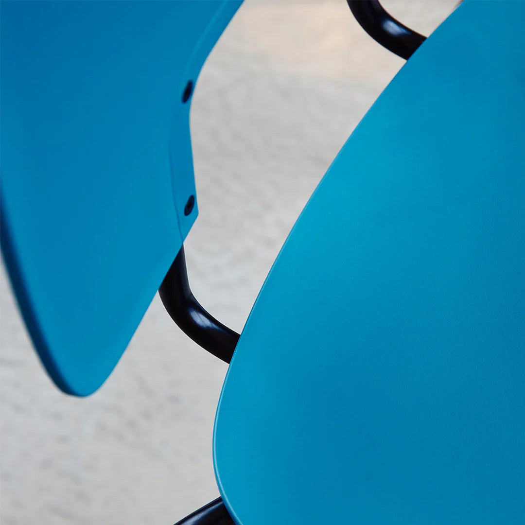 Wehlers R.U.M. Sledge Chair - Pharma Blue-Beaumonde