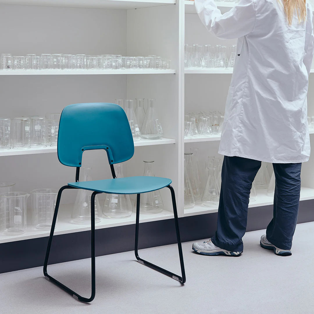 Wehlers R.U.M. Sledge Chair - Pharma Blue-Beaumonde